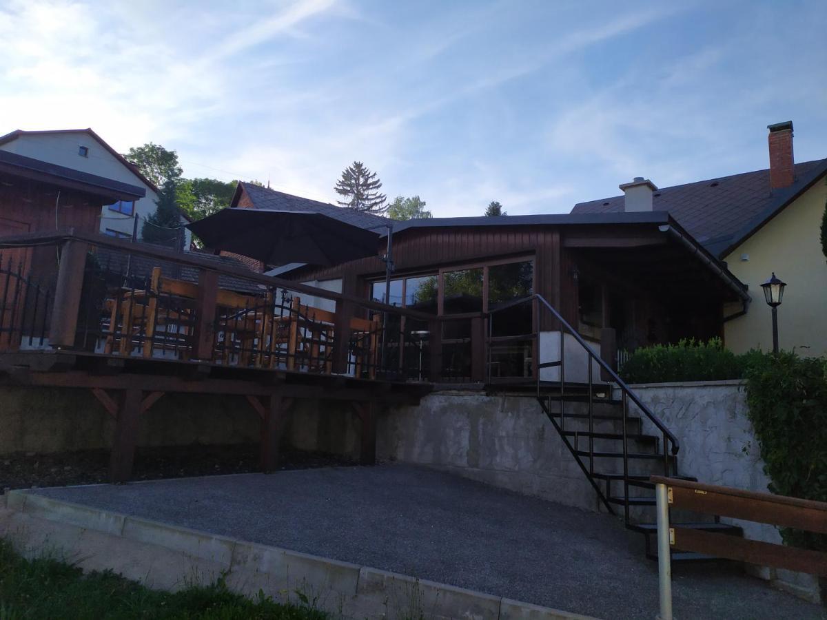 Ubytovani U Bohouse Jilemnice Dış mekan fotoğraf