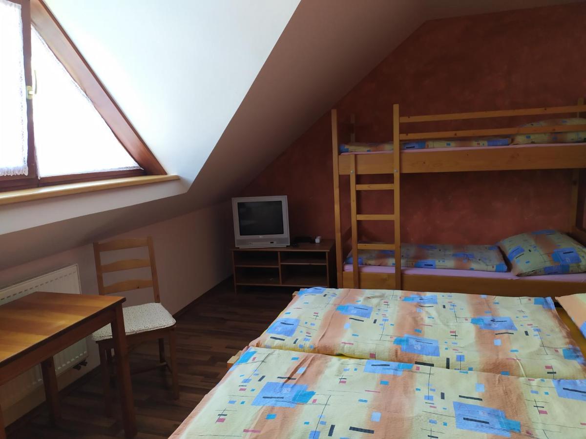 Ubytovani U Bohouse Jilemnice Dış mekan fotoğraf